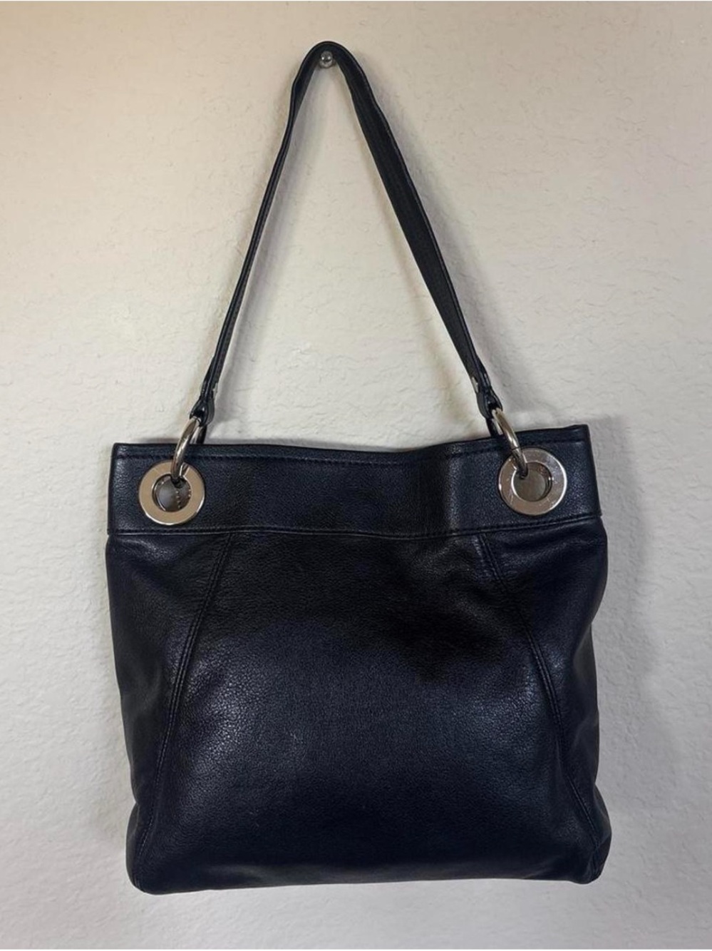 Coach Ashley F17605 Black Leather Shoulder Bag - Picture 2 of 5